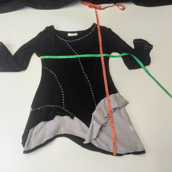 Forla Paris Size Medium Black/Gray Sweater Asymmetrical - Picture 11 of 16